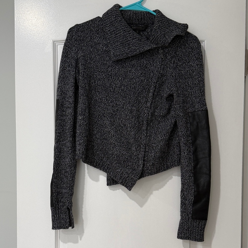 BCBGMaxAzria Black and White Marled Knit Sweater Top